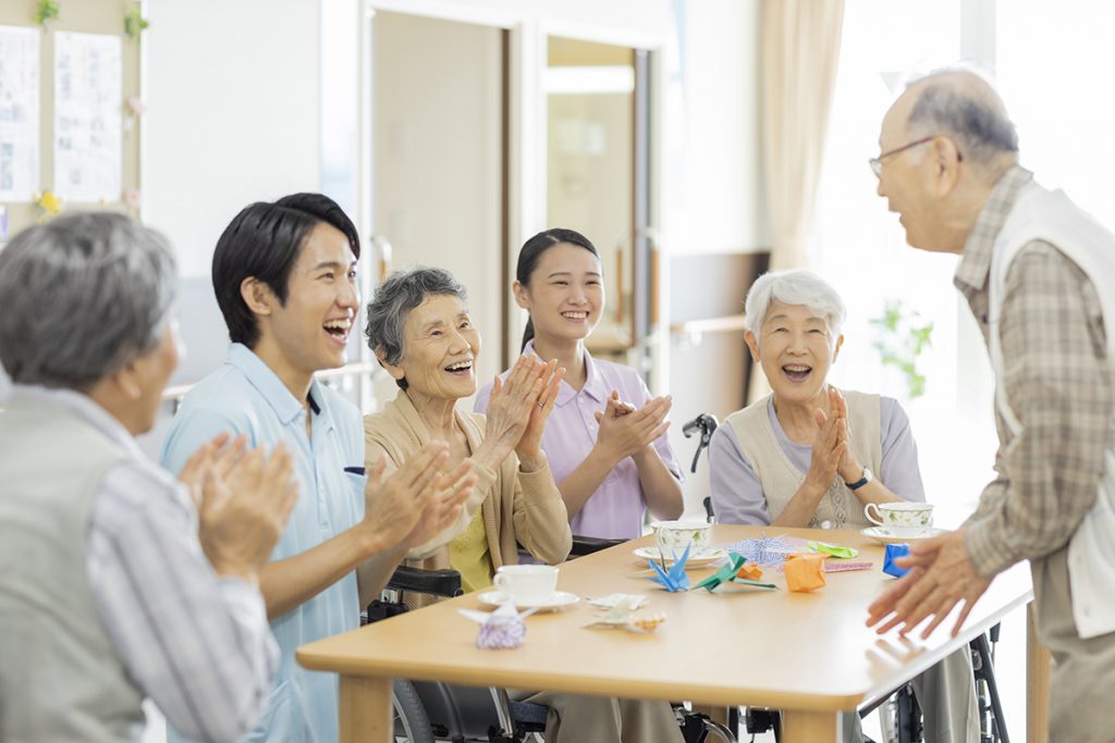 特別養護老人ホーム（特養）とは｜入所条件や費用・サービスを解説