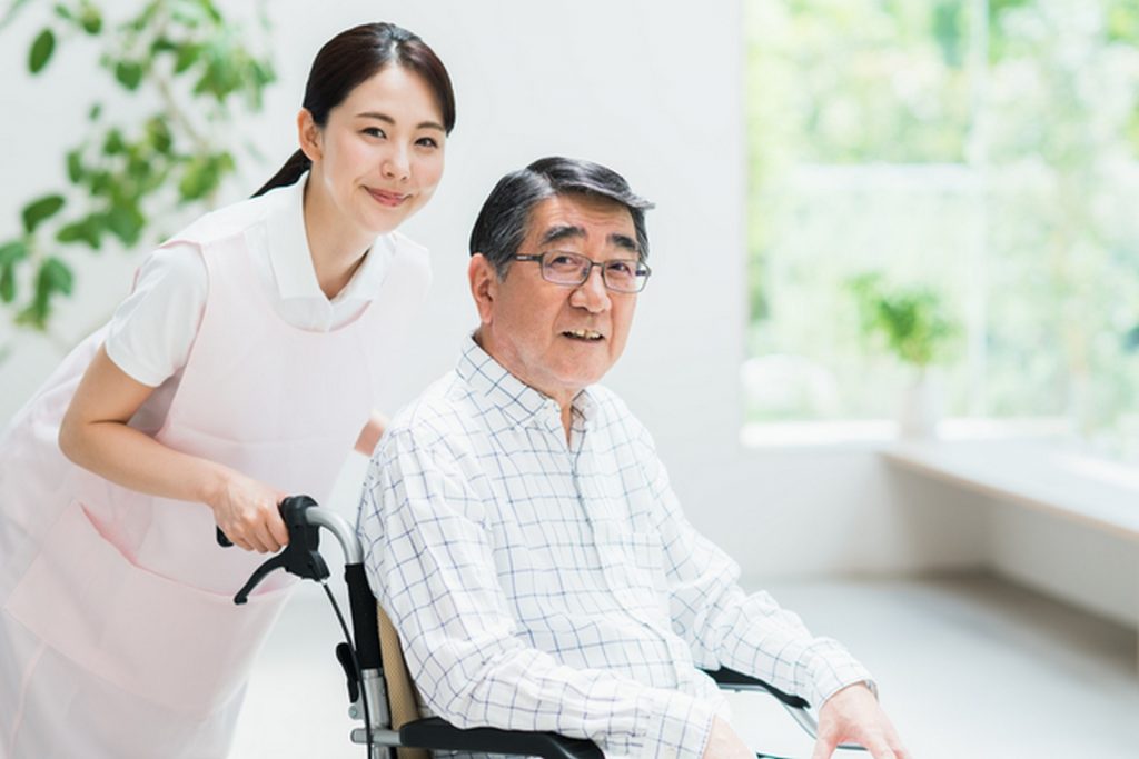 介護付き有料老人ホームで訪問看護は利用できる？｜利用時の条件を全解説！